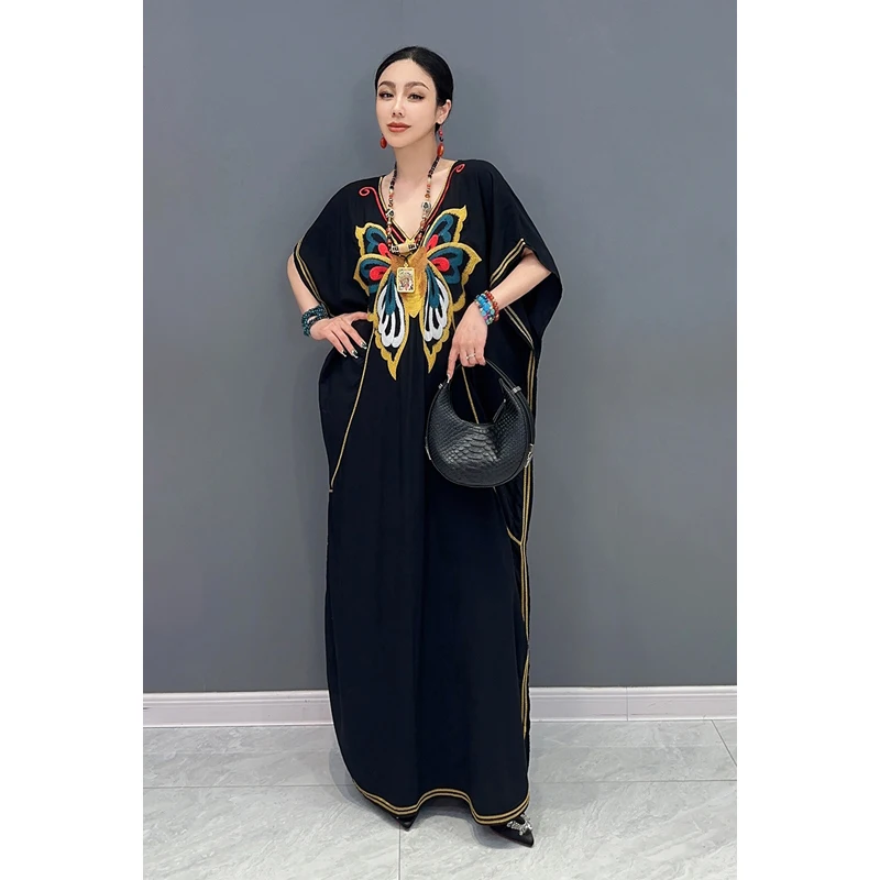 

SuperAen Spring/Summer 2024 New Dresses Chinese Ethnicity Embroidered V-neck Short Sleeve Oversized Loose Slit Long Dress