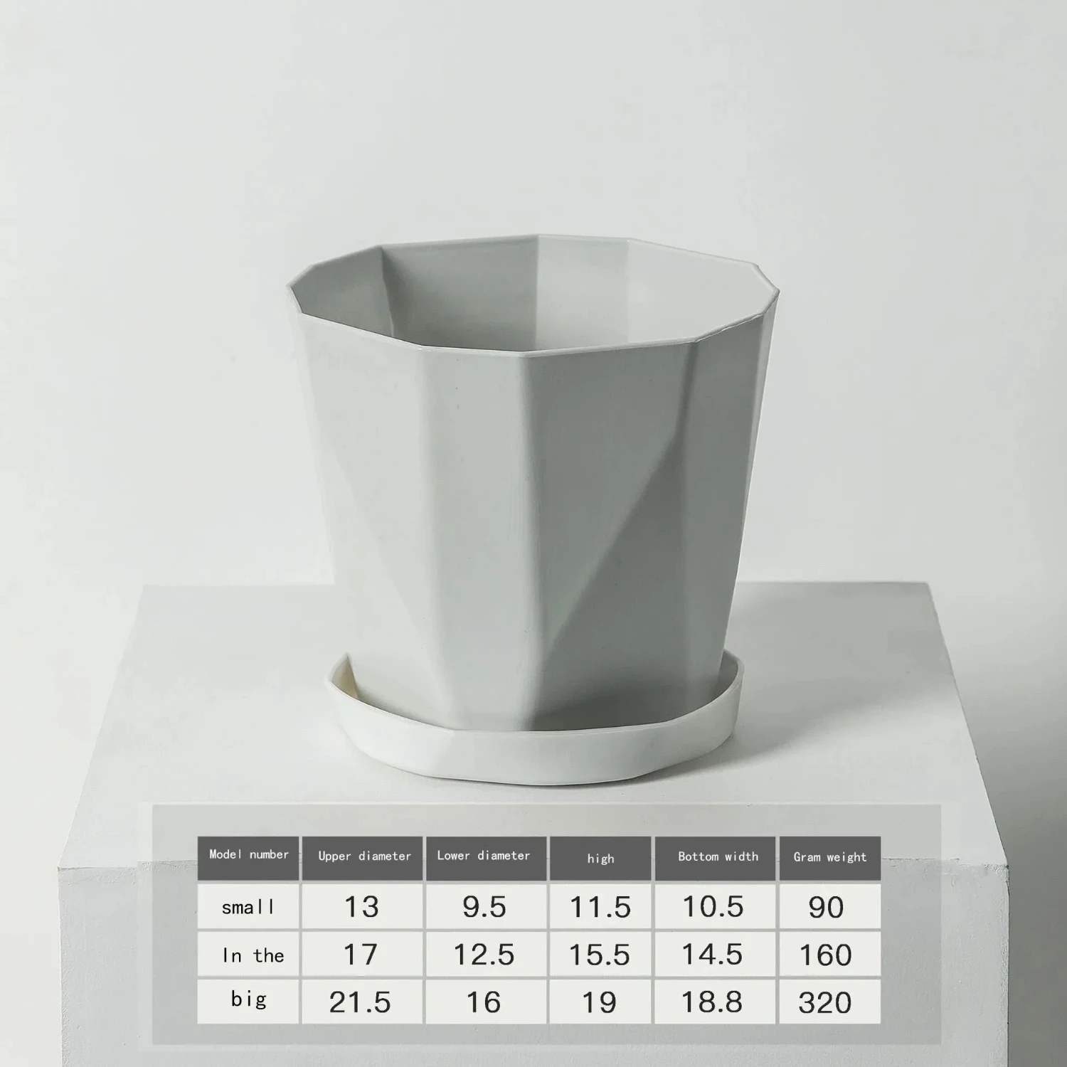 Large Plastic Flower Pots – Indoor & Outdoor 4