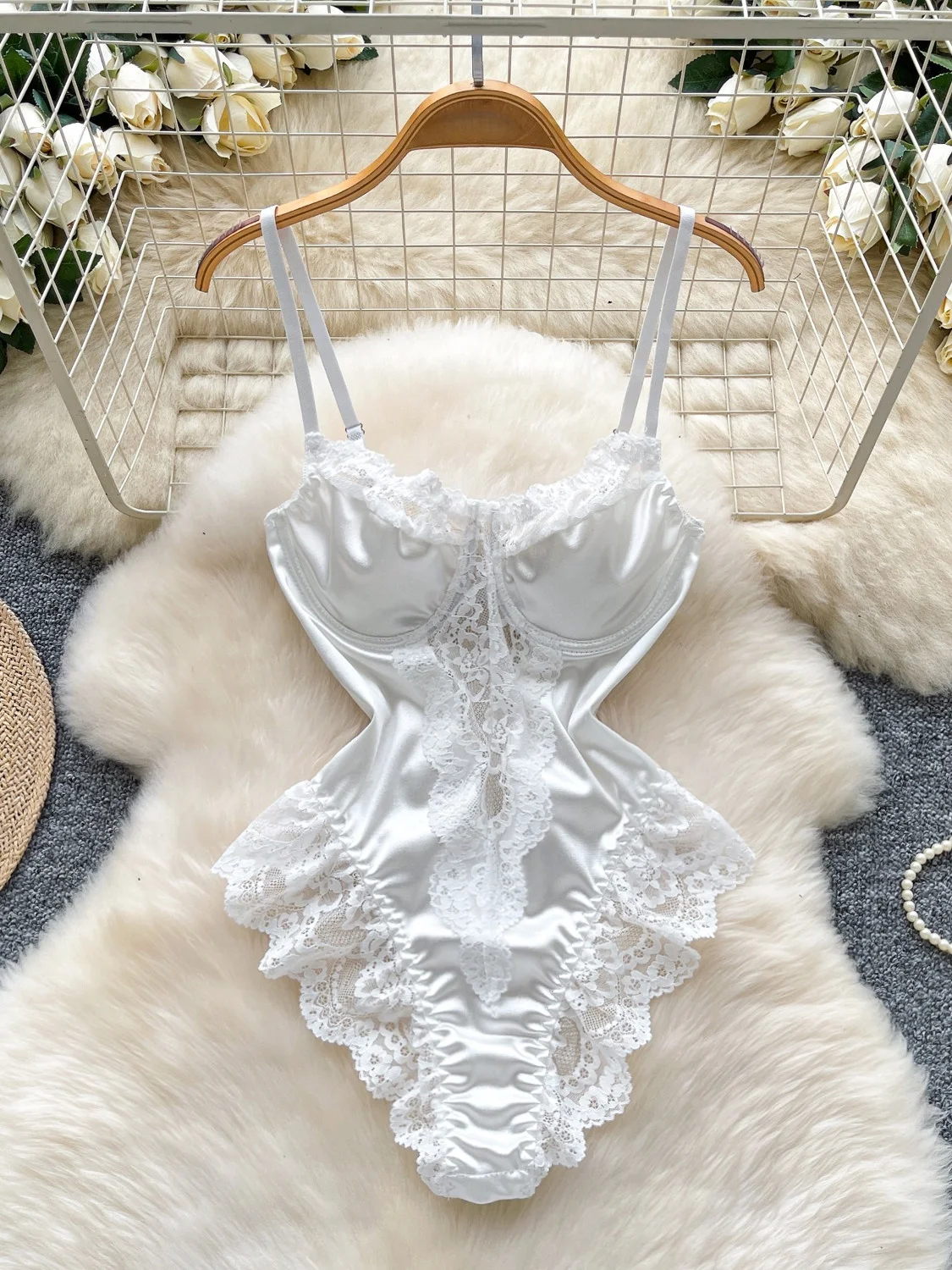 close-up of the cup and lace trim