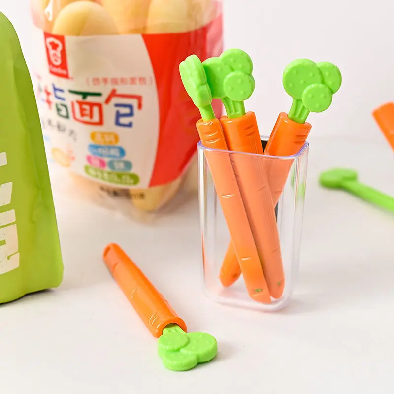 bag clips Carrot Bag Clips for Food Freshness Snacks Protection and Moisture Proof with Magnetic Seal Pack of 5
