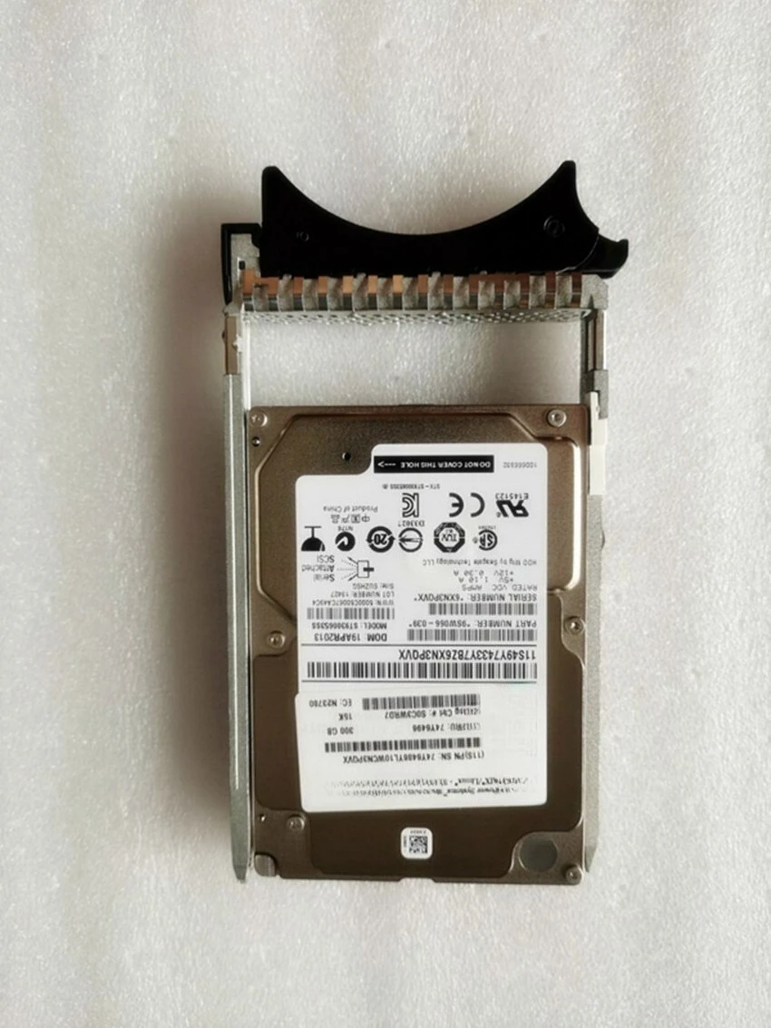 74Y6496 74Y6486 74Y6492 74Y6497 300GB 2.5인치 15K SAS 6G ..