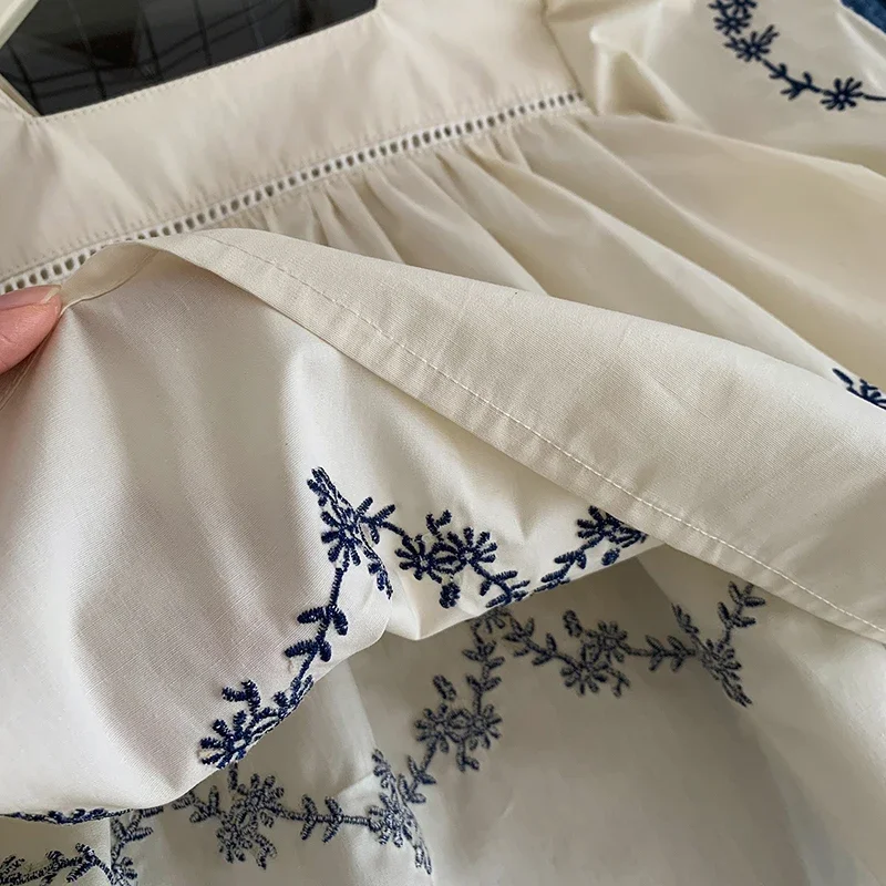 Girls Autumn Embroidered Blouse and Jeans 2Pcs Suit