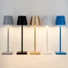 Materiale del prodotto: lega di alluminio    Temperatura colore prodotto: 2700K (luce calda)    Supporto dimmer: supporta l'oscu 1