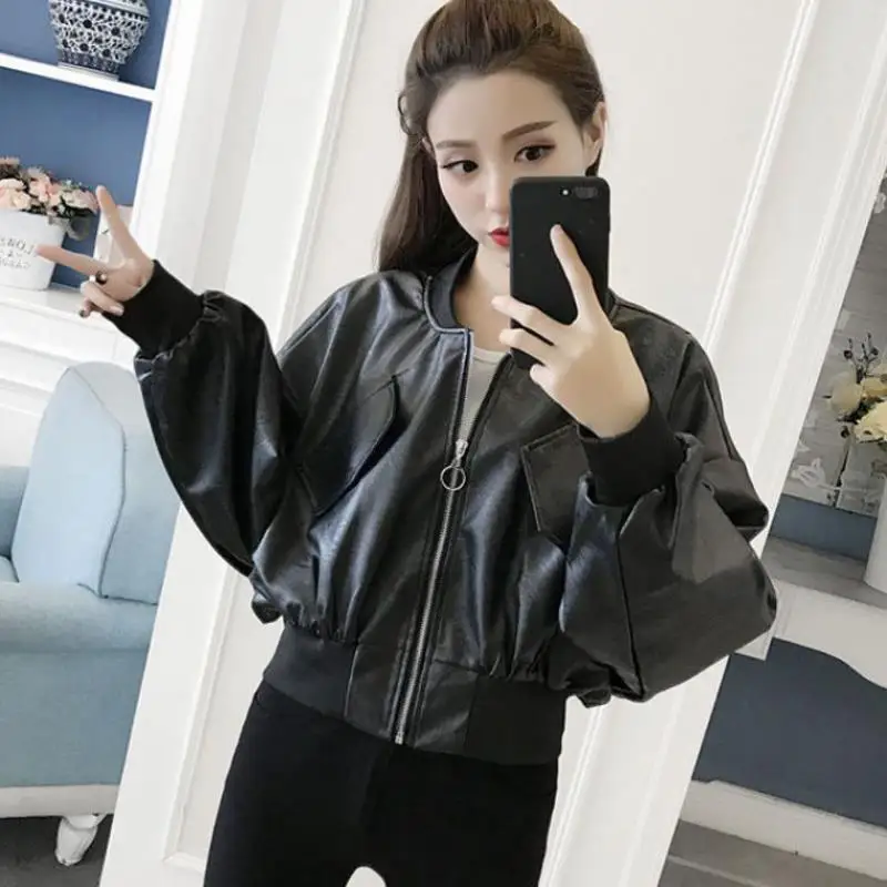 Женская куртка из искусственной кожи, осенняя мотоциклетная куртка, кардиган на молнии с длинным рукавом, укороченные топы, Корейская Свободная верхняя одежда, бейсбольная Джерси