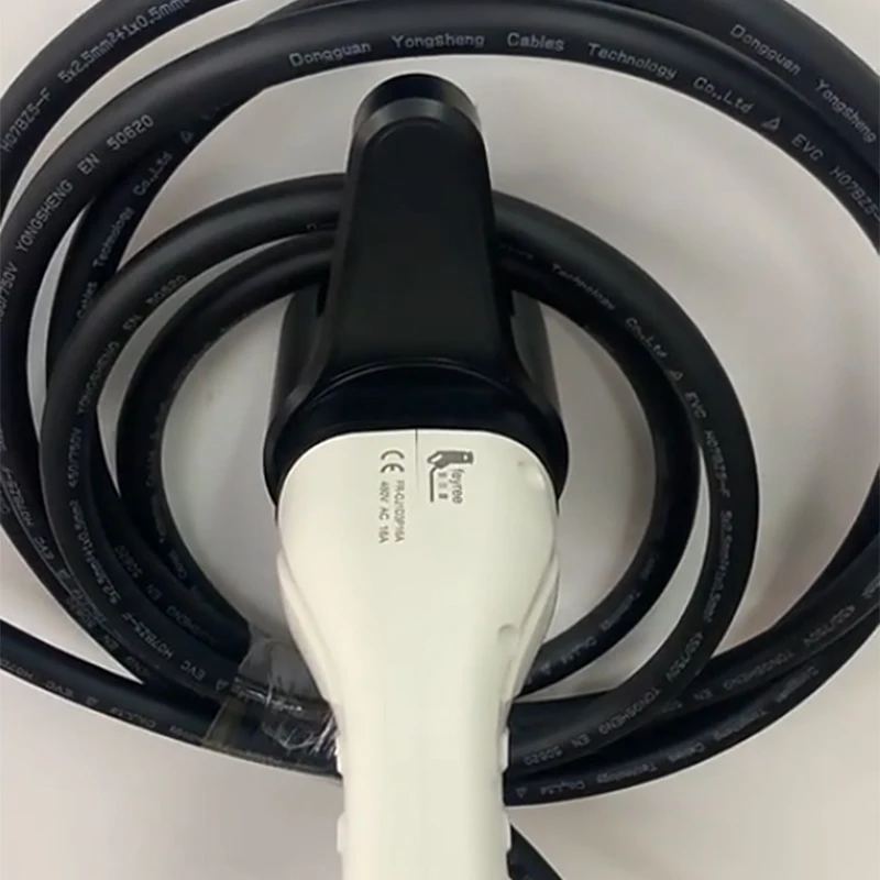 7KW/11KW Wall-mounted Electric Vehicle Charging Pile 8A/10A/16A/32A European Standard Charging Pile AC Fast Charging Car Charger