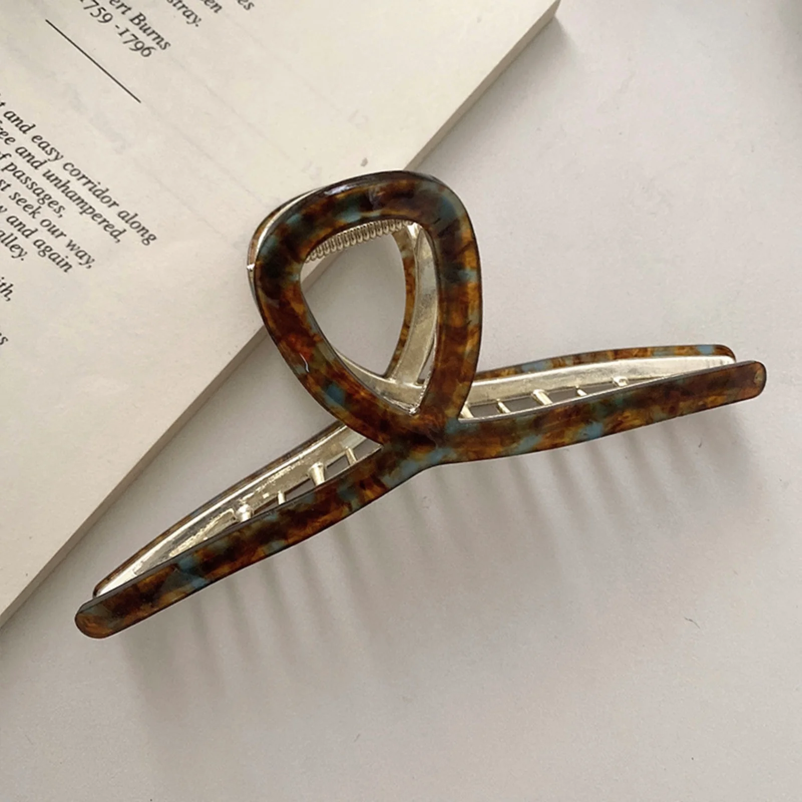 2025 Fashion Hair Claw Acetic Hairpin for Women Large Hair Claw Shark Clip Women's Tough ColorfulHair Accessories Gift Hair Pins