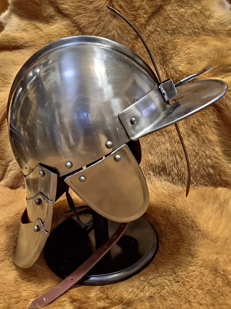 Light cavalry helmet Polish wing cavalry helmet hussar nose real wearable postage