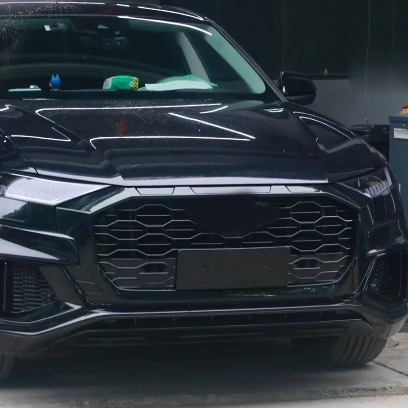 

Решетчатая решетка для Audi Q8 2020-2022