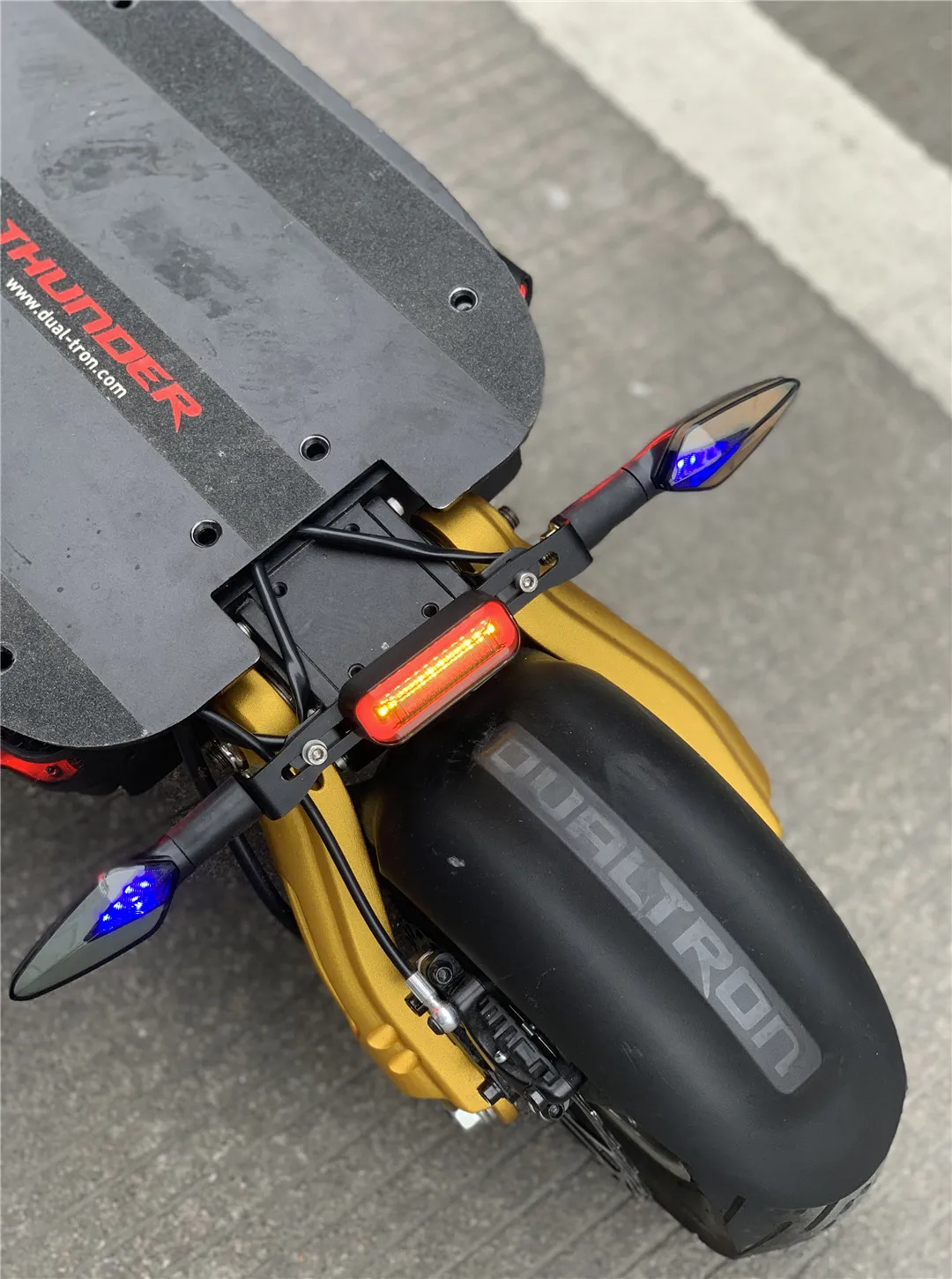 범용 LED 방향 지시등 헤드라이트, Hron 브레이크등, 듀얼트론 전기 스쿠터 썬더 DT3 빅터용, 12V, 4 개 -  AliExpress