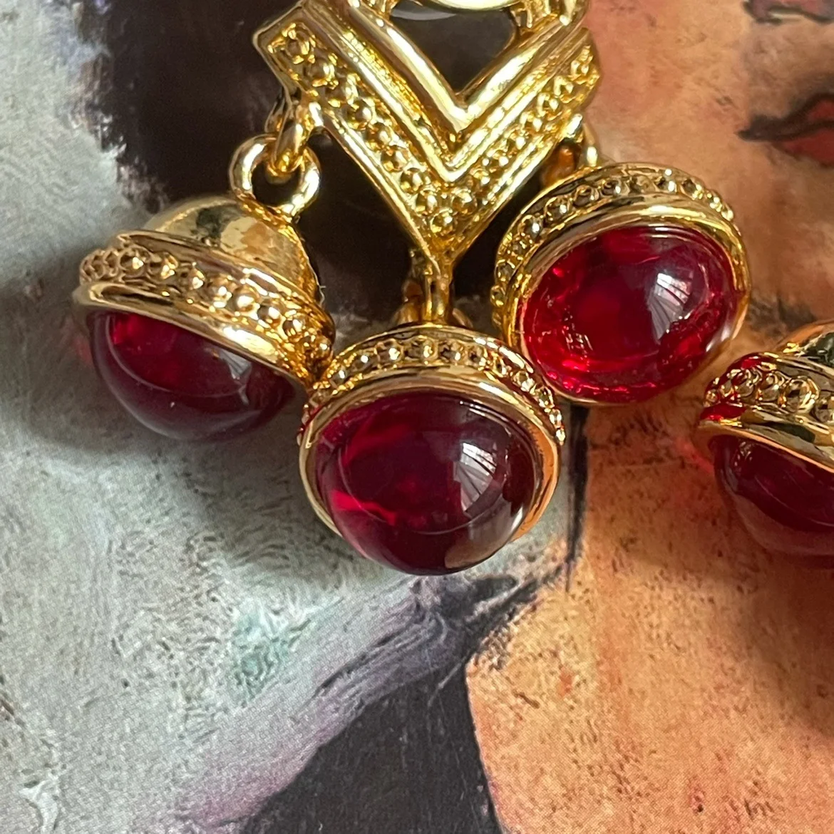 Vintage red glass bell eardrop court embossed gold coin stud earrings for women