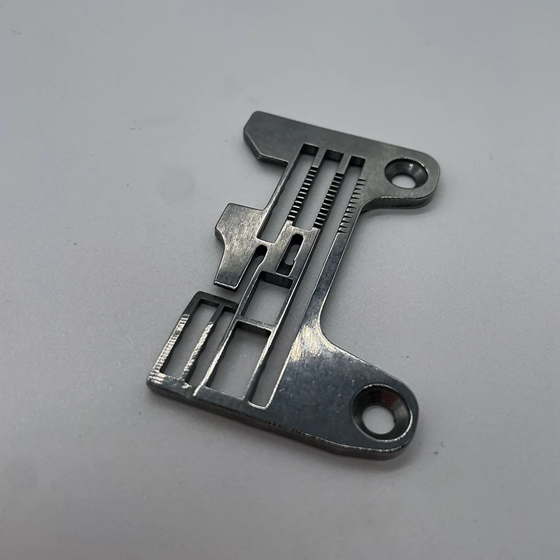 QXYUNSewingMachinePartsNeedlePlate277524T50277425T60For