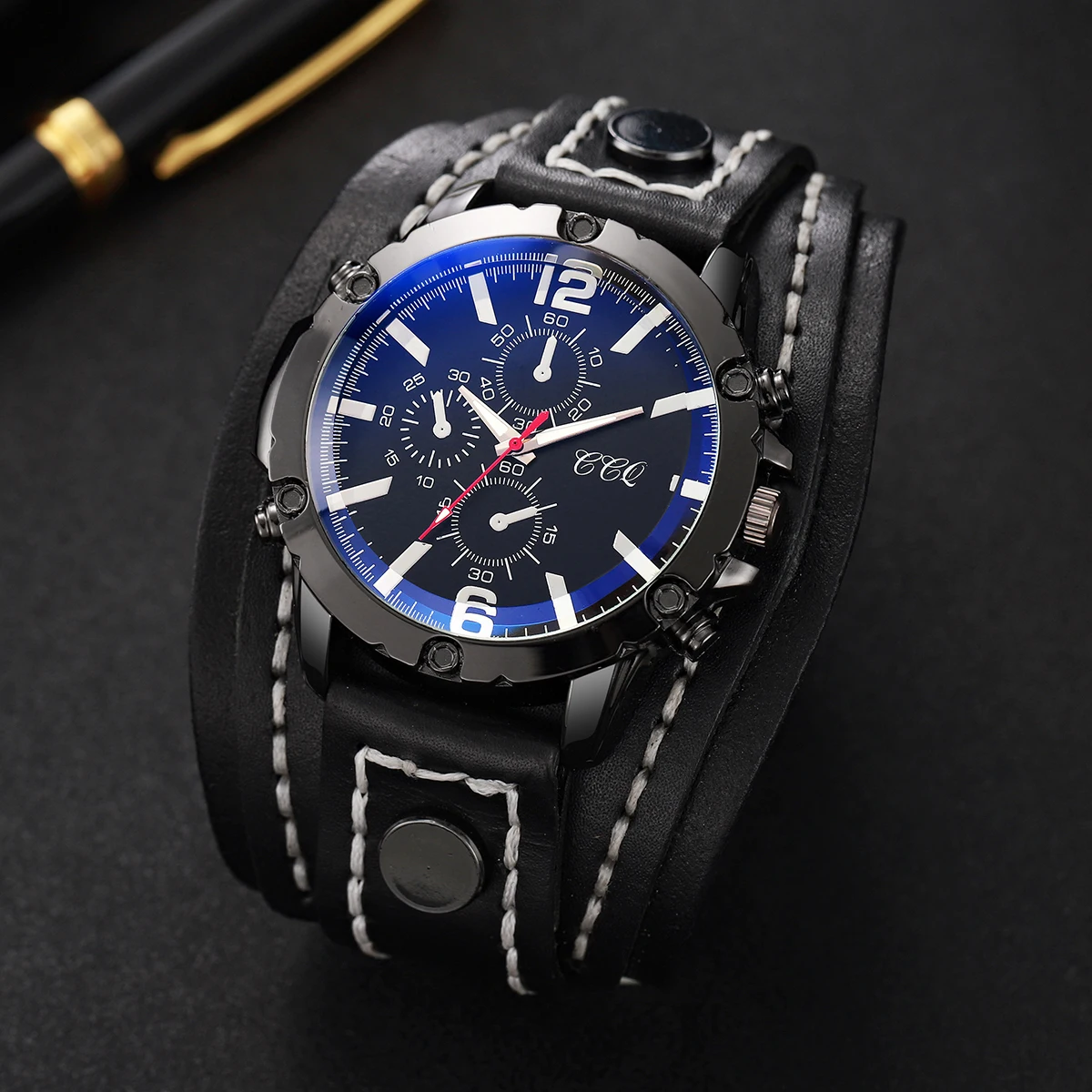 Fashion Men's Watch Three Eyes Blue Dial Leather Strap Casual Sports Style Quartz Watch