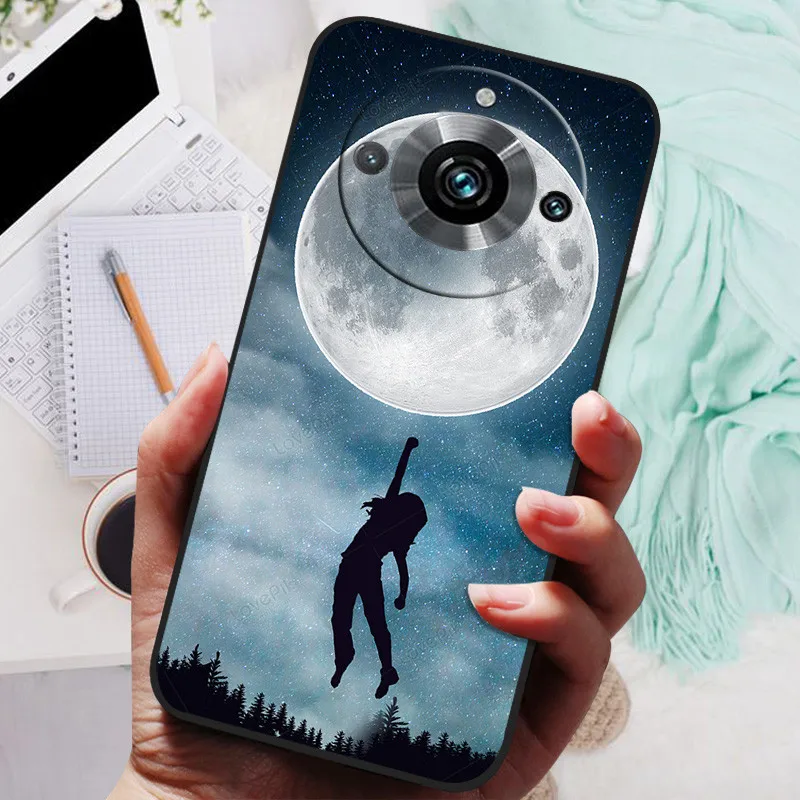 Black Silicone Bumper Case with Wolf and Lion Design - Soft TPU Covers
