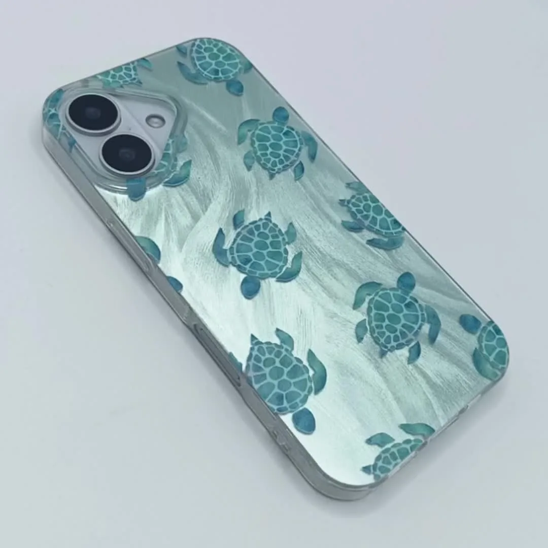 Chic and Adorable Turtle Phone Case