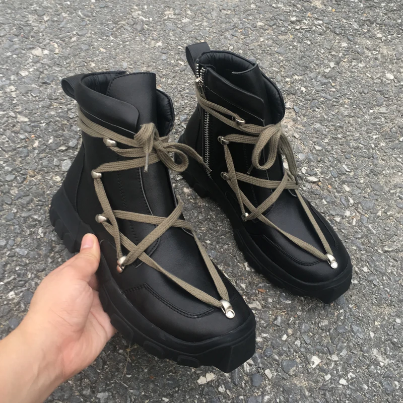 

Metallic Black Cross-strap Motorcycle Boots Men High Platform Slip-on Short Boots Male Round Toe Thick Sole Ankle Boots Men Flat