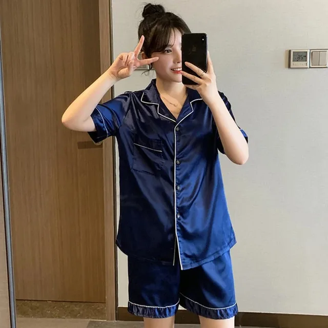 Couleur unie vêtements de nuit soie Satin Pyjamas Couple ensemble à manches courtes Pyjamas costume Pijama femmes hommes vêtements de détente grande taille Pj ensemble