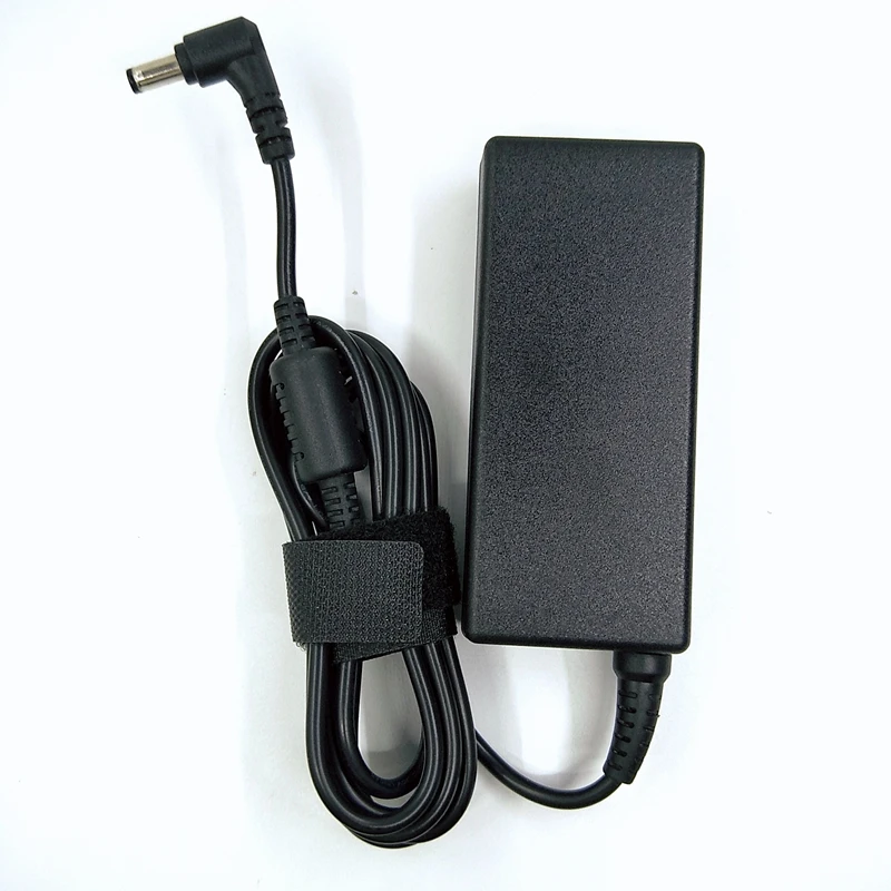 19V 65W Universal Laptop Charger with 5.5x2.5mm Connector