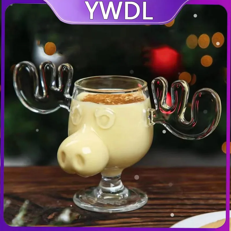 Elegant Elk Reindeer Glass: Festive Drinkware