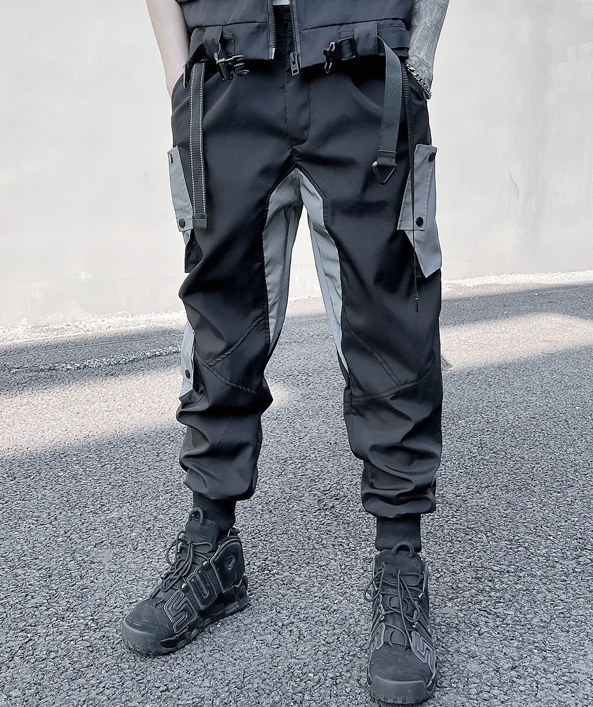 

Reflective Cargo Jogger Practical Pants For Mens NightClub Dance Black Waist Bukcle With Multi Pockets Urban New