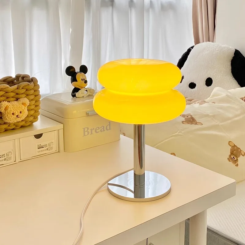 삼색 LED 모던 바우하우스 유리 철제 USB 플러그 테이블 램프 무드등, 광택 침실 홈 데코레이션 조명기구, 야간 조명 데스크 램프