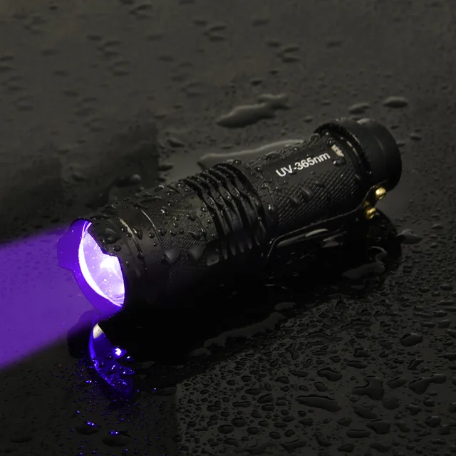 UV Flashlight LED Torch Zoomable Light 395/365nm 18