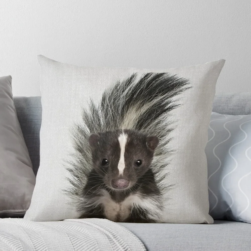 

Skunk - Colorful Throw Pillow Ornamental Pillow Decorative Cushions For Luxury Sofa