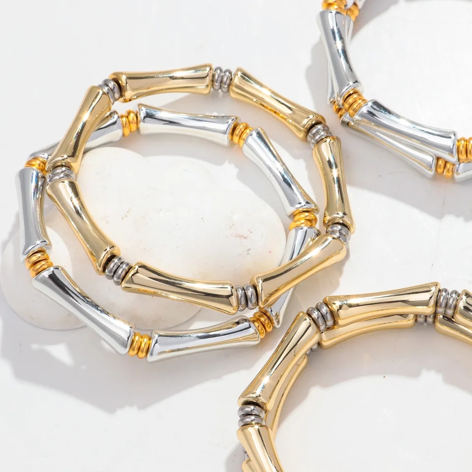 HIIXHC Bracciali Grossi Acrilici Per Donna – Oro Elasticizzato, In Resina, Bijoux Alla Moda, Regalo Con Sacchetto Di Velluto - 3
