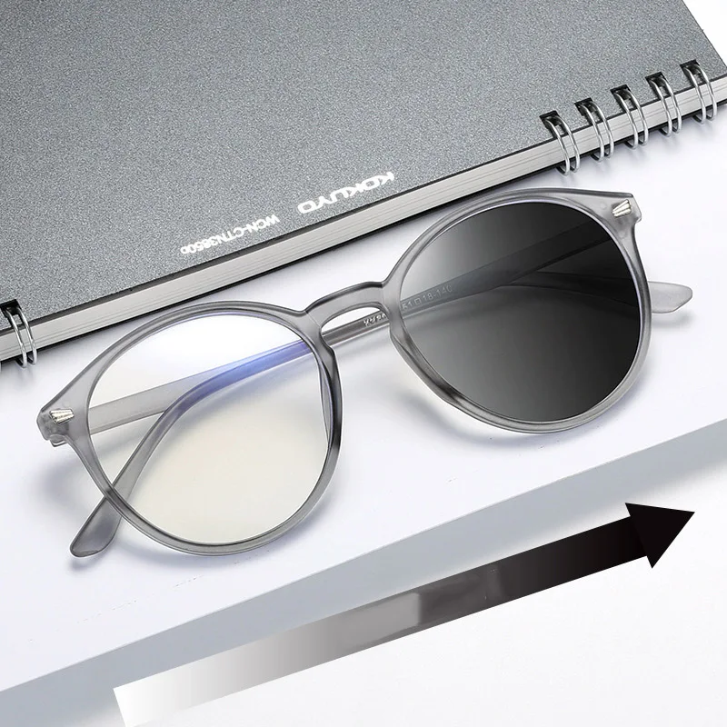 Vintage Round Full Frame Blue Light Blocking Glasses with Metal Rivet Details - Lightweight and Anti-Radiation Design
