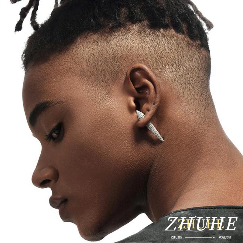 

2024 New Cone Earrings Cyberpunk Style Men's And Women's Jewelry Party Gift