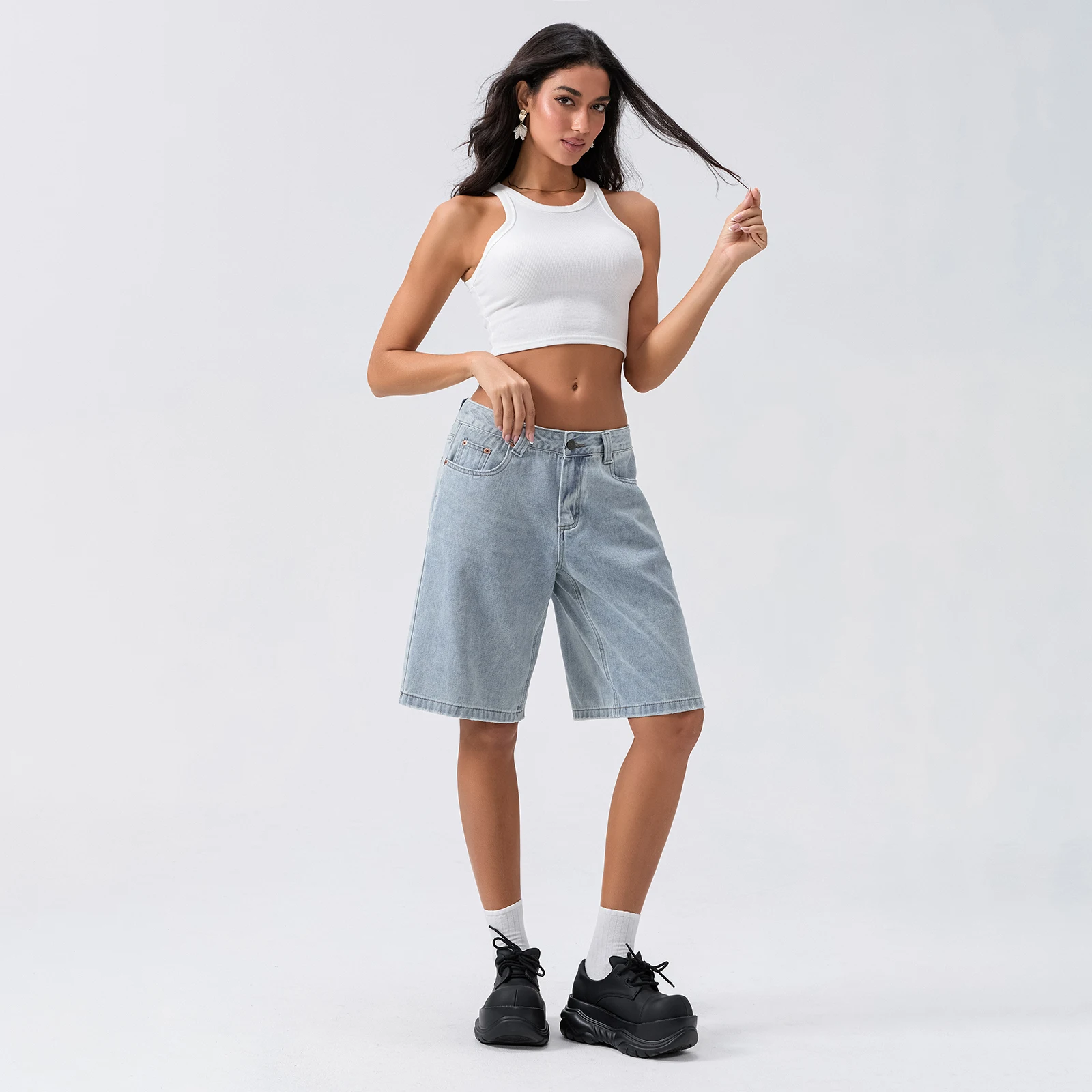 New Fashion Womens Knee Length Denim Shorts Loose Solid Color Low Rise Wide Leg Long Shorts With Pockets For Summer S-2XL