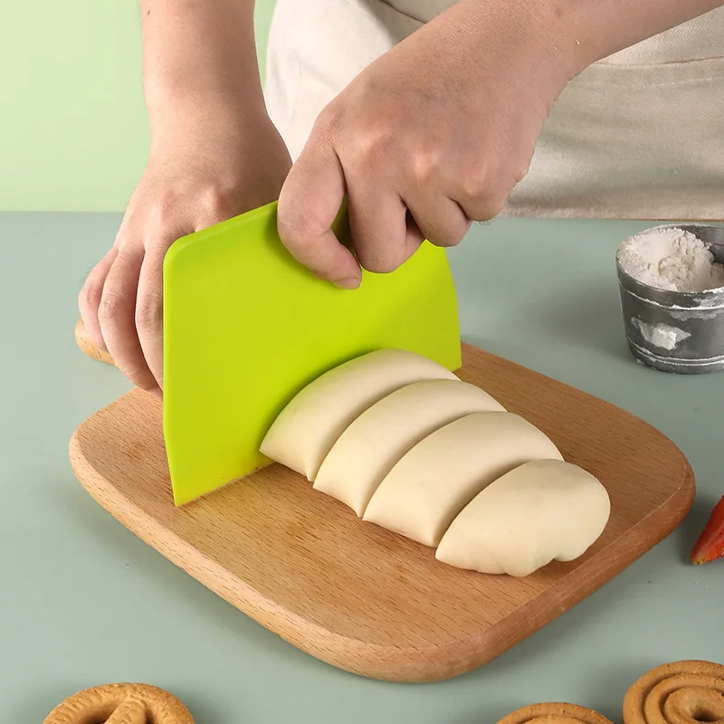 Plastic Cake Cream Spatula Dough Knife Butter Scraper With Plain Smooth Edge Baking Tools 1pc