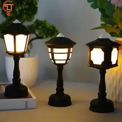 Miniatures Small LED Desk Lamp Black/Pink/Blue Mini Street Lights Battery Powered Table Lamp LED Night Lights Desktop Ornament