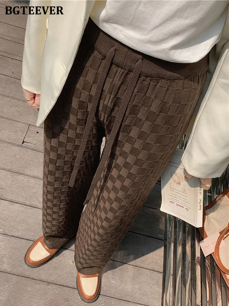 

BGTEEVER Casual Loose Drawstring Knitted Plaid Trousers Women Autumn Winter Three-dimensional Wide Leg Sweater Pants Female
