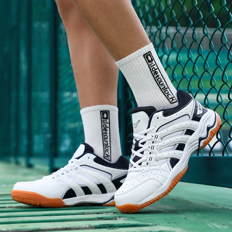 Men Professional Volleyball Shoes Couple Sport Shoes Badminton Tennis Athletic Training Table Tennis Men Sneakers