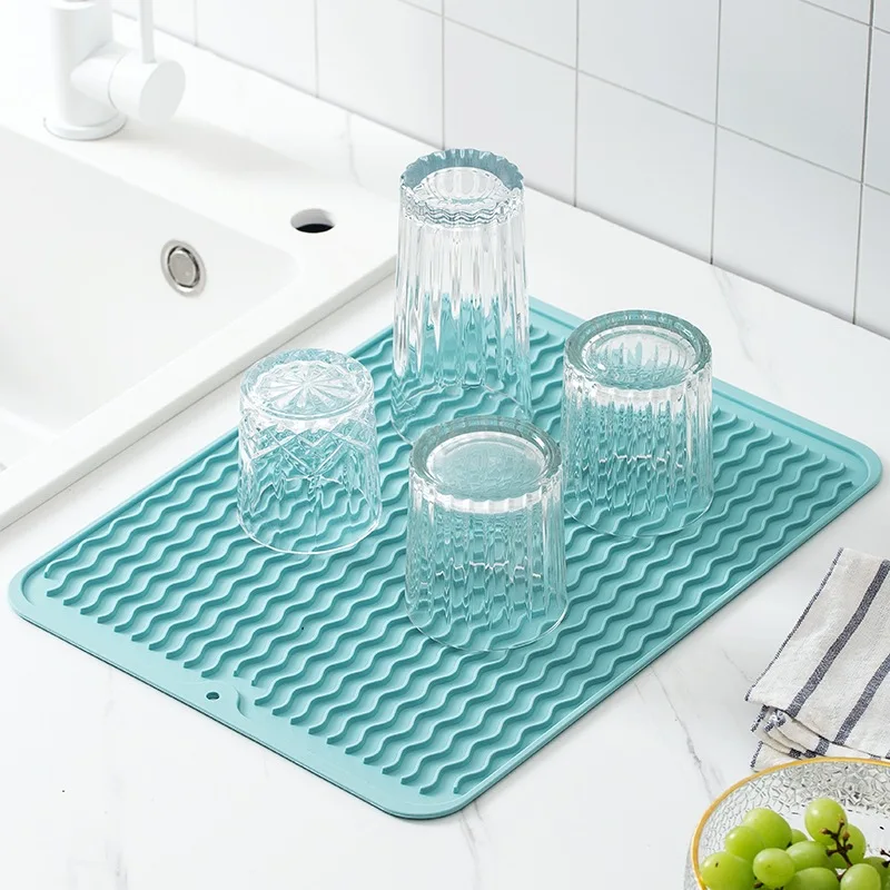 

Kitchen Drainage Pad Silicone Insulation Pad Dining Table Anti Slip Thickened Anti Scalding Pad Oven Tool Drain Pad 40 * 30CM