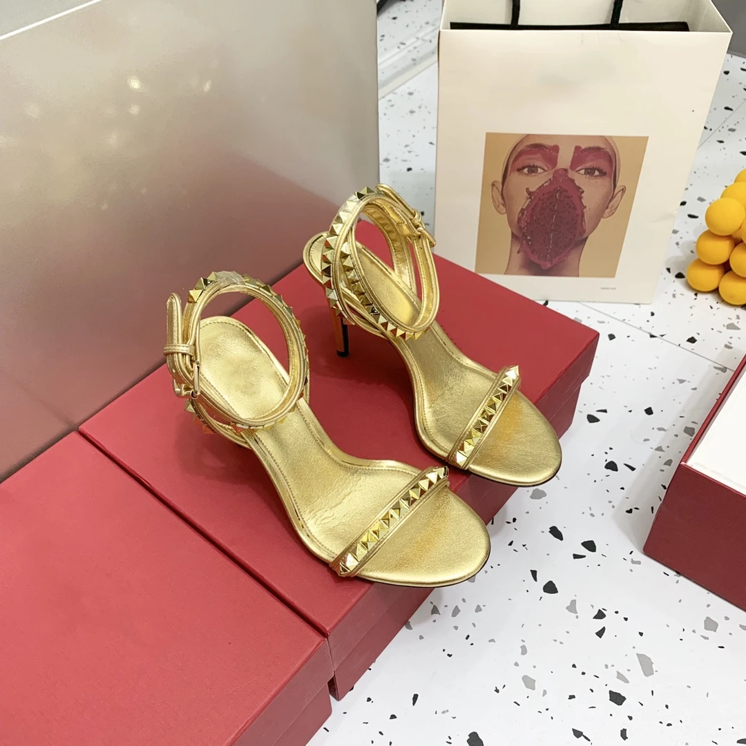 runway sale shoes