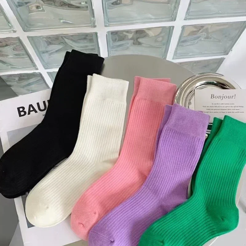 

2024 New Korean Style Pure Cotton Sports Socks for Men and Women, Simple Black, White and Gray, Cute Kawaii Spring and Summer