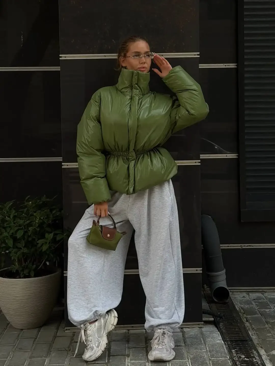 Women Solid Puffer Jacket High Stand Collar Elastic Cinched Waist Peplum Hem Zip Thick Padded Coat Warm Winter Daily Outerwear