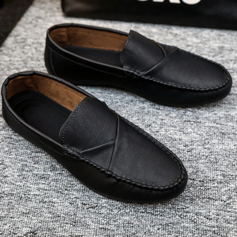 

Summer Fashion Black Brown Man Peas Shoes Men's Casual Shoes Lightweight Non Slip Driving Shoe Male Leather Shoes