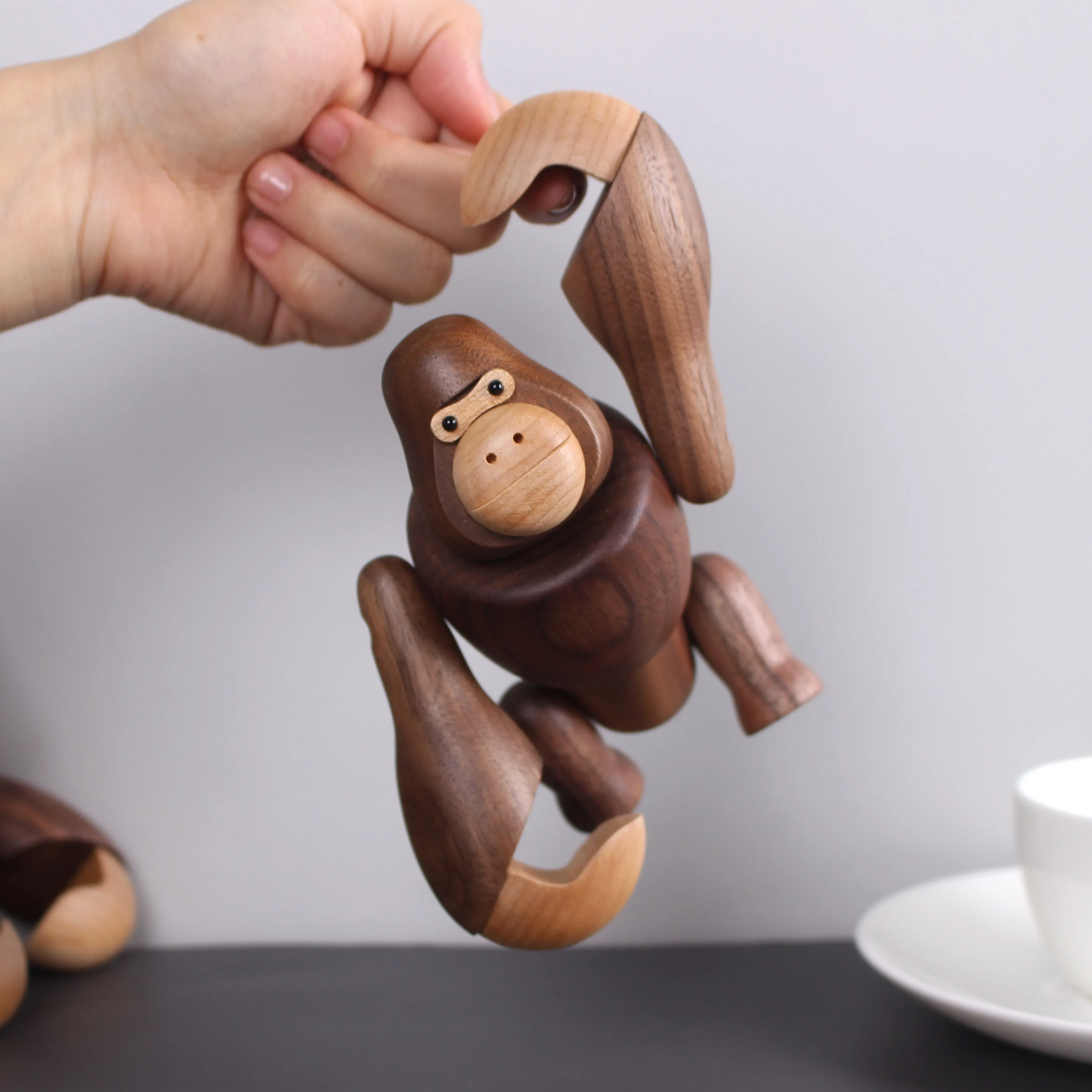 

Little monkey pendant graduation gift creative birthday gift King Kong pendant
