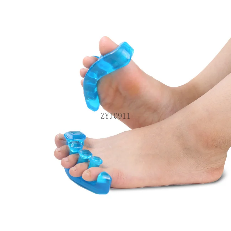 *Nail Art Supplies Silicone Separator Finger Cotton Nail Polish Standing Silicone Toe Separator Tool