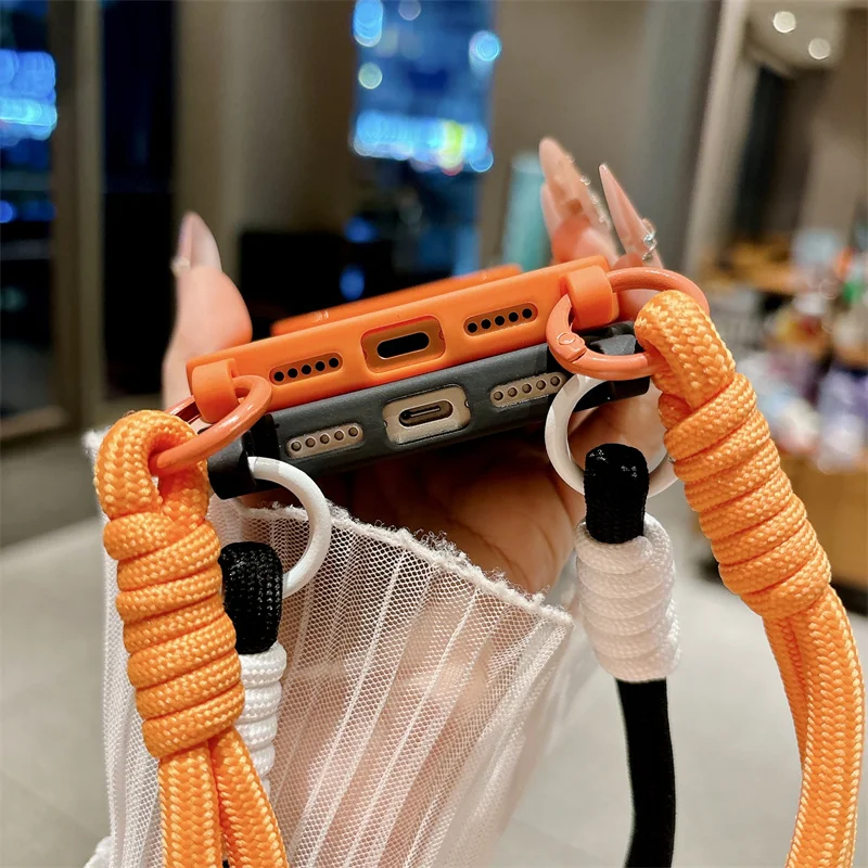 Luxury TPU Crossbody Lanyard Phone Case with Handheld Short Rope Soft Cover