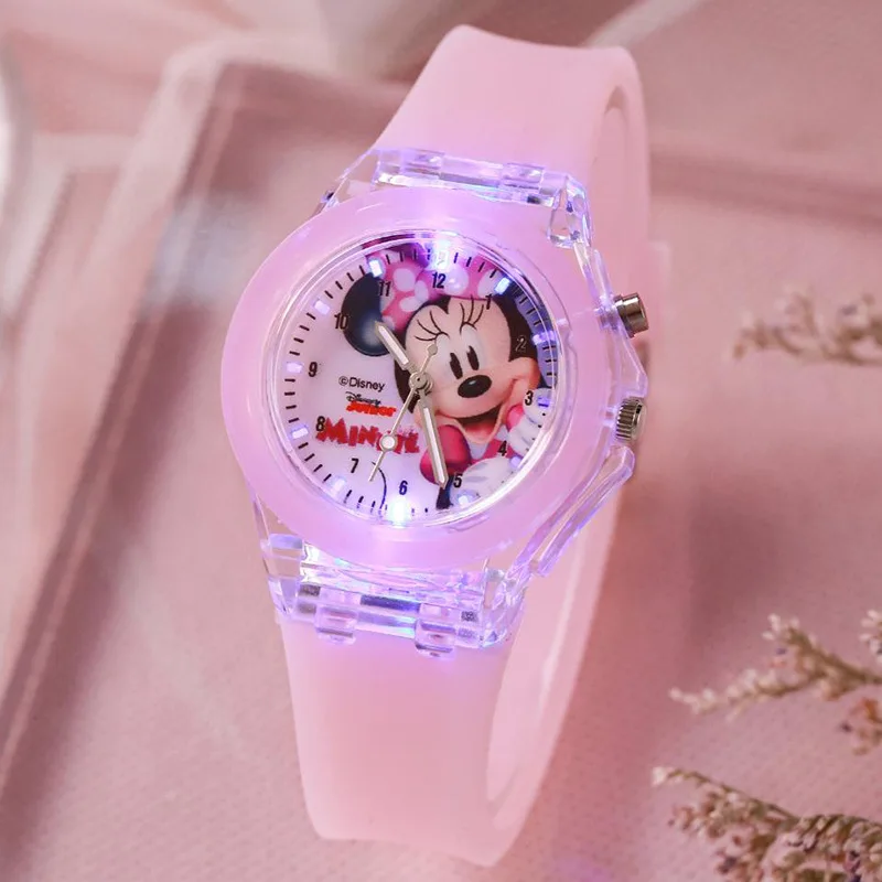 Montre Enfant Disney Minnie Lumineuse Rose Fille - Peluche.shop