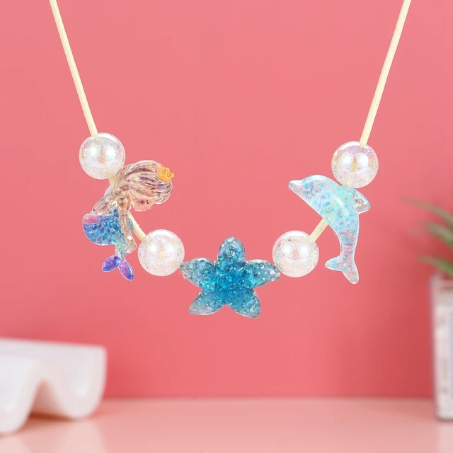Colorful pink Smiley Necklaces | Modèles de bracelet, Idées collier, Style  de bijoux