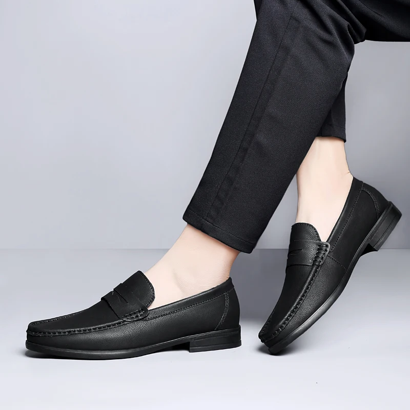 أحذية رجالية رسمية جديدة للأعمال مريحة وقابلة للتن...