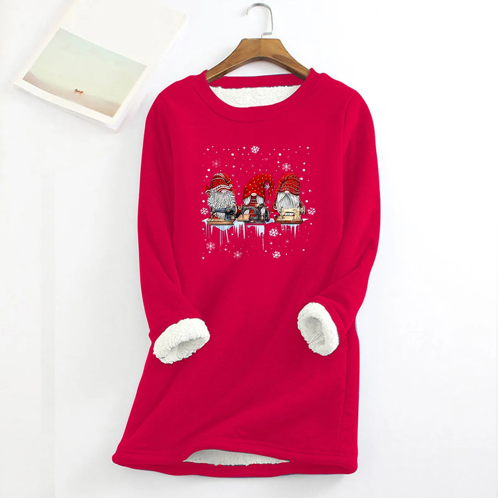 

Crew Neck Sweatshirts For Women Warm Soft Thick Fleece Lined Christmas Pattern Gnome Print Pullover Crewneck Graphic Hooodies