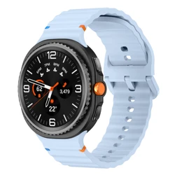 Silicone Smartwatch Band - Premium Rubber Bracelet for Galaxy Watch 8 Classic (Light blue)