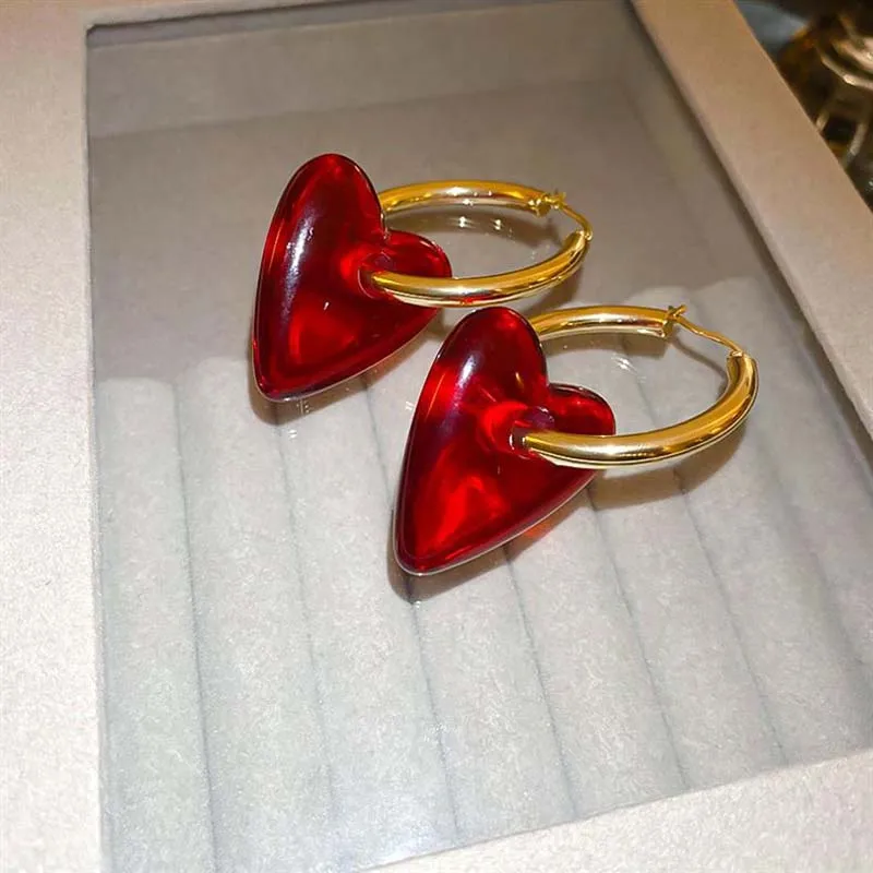 Vintage Red Heart Drop Earrings for Women Exaggerated Resin Large Love Round Ear Buckle Earrings Wedding Jewelry Accessories
