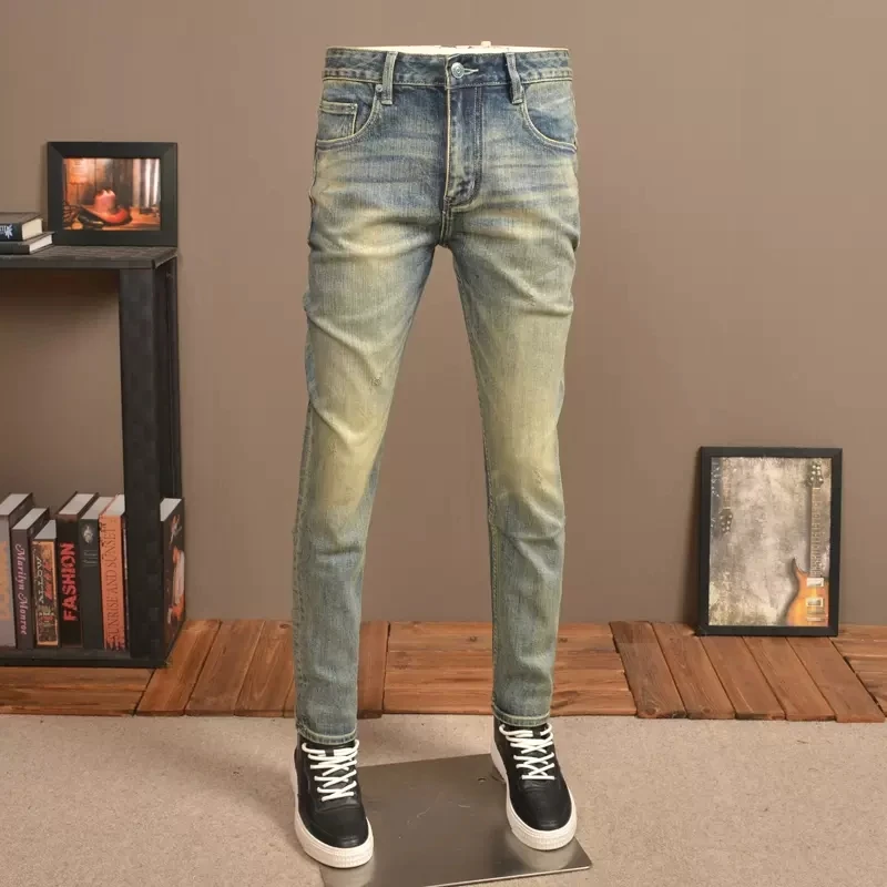 Рисунок 3 - Джинсы мужские потертые рваные