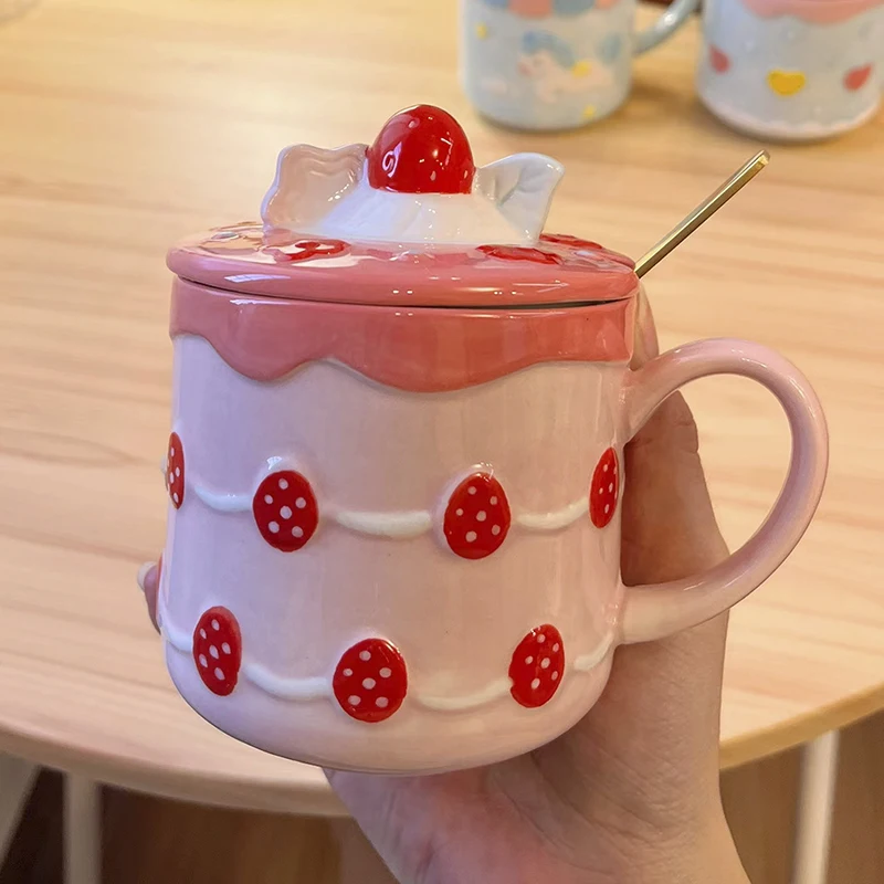 Cerc Stberry Design Water Cup High Aesthetic Value for Women Office Use Breakfast Cup Korean Sle Cartoon Anime